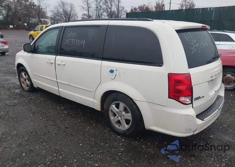2013 Dodge Grand Caravan Sxt from USA, damaged, VIN 2C4RDGCG1DR575443